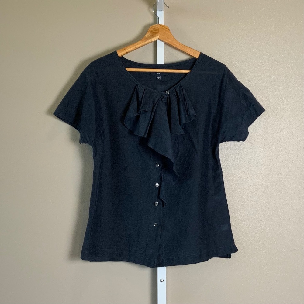 GAP Short Sleeve Ruffle Front Button Top